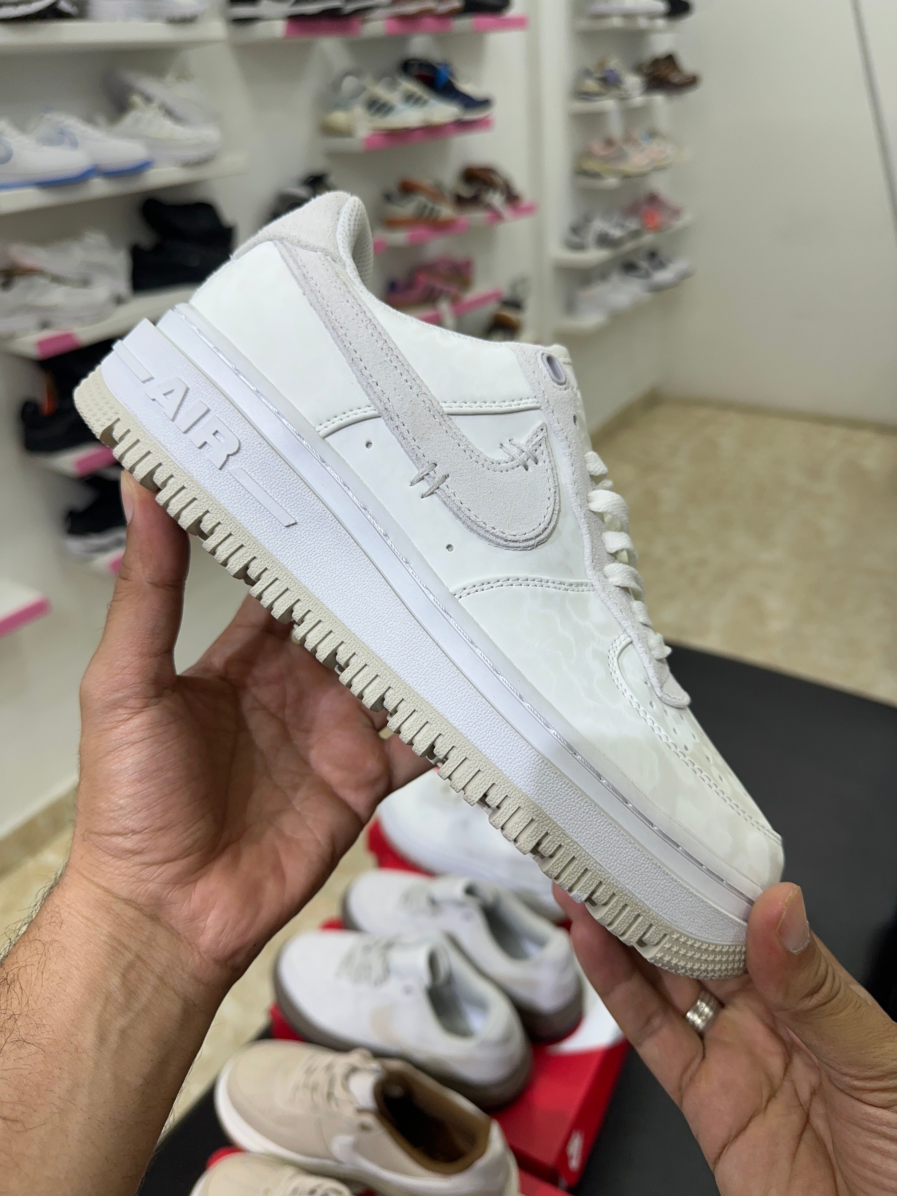 Nike Air Force 1 Low Luxe "Summit White/Light Bone"