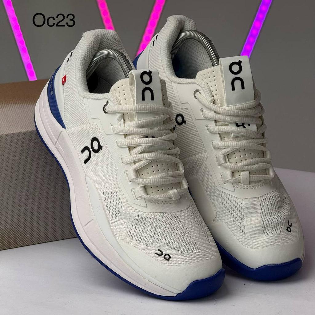 On | The RogerPro All Court “White Dark Blue”