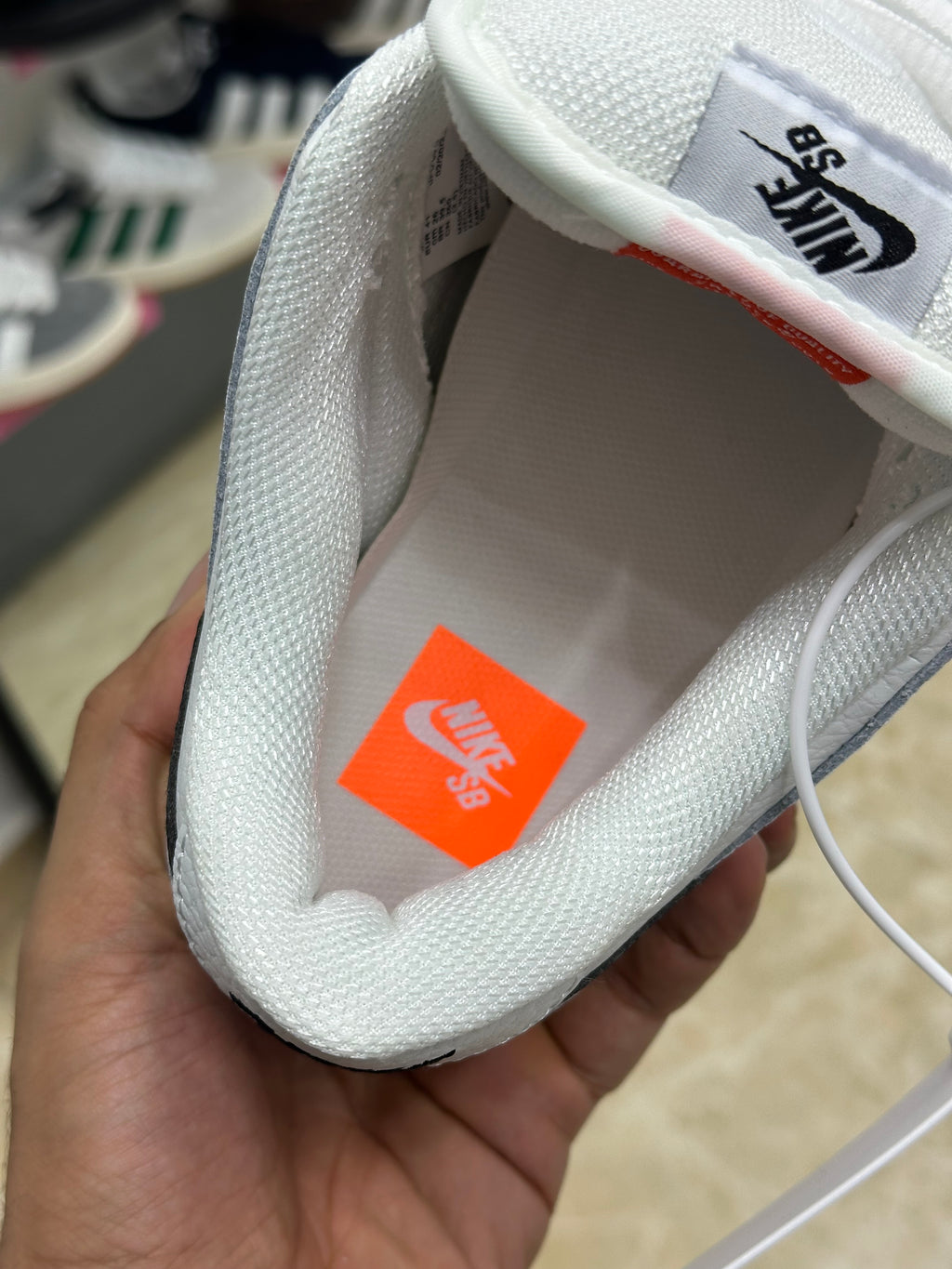 Nike SB White Gum