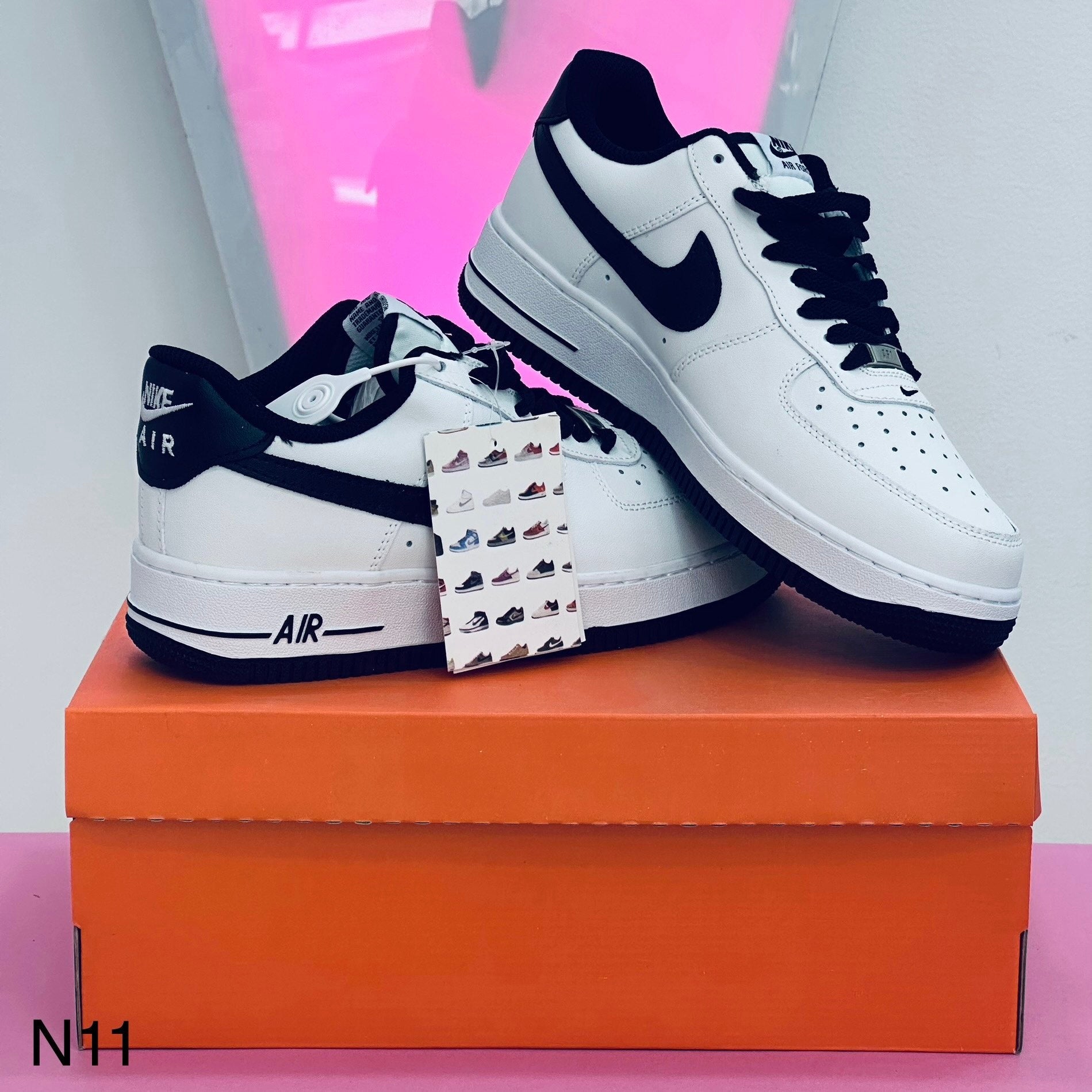 Air Force 1 low “White Black”