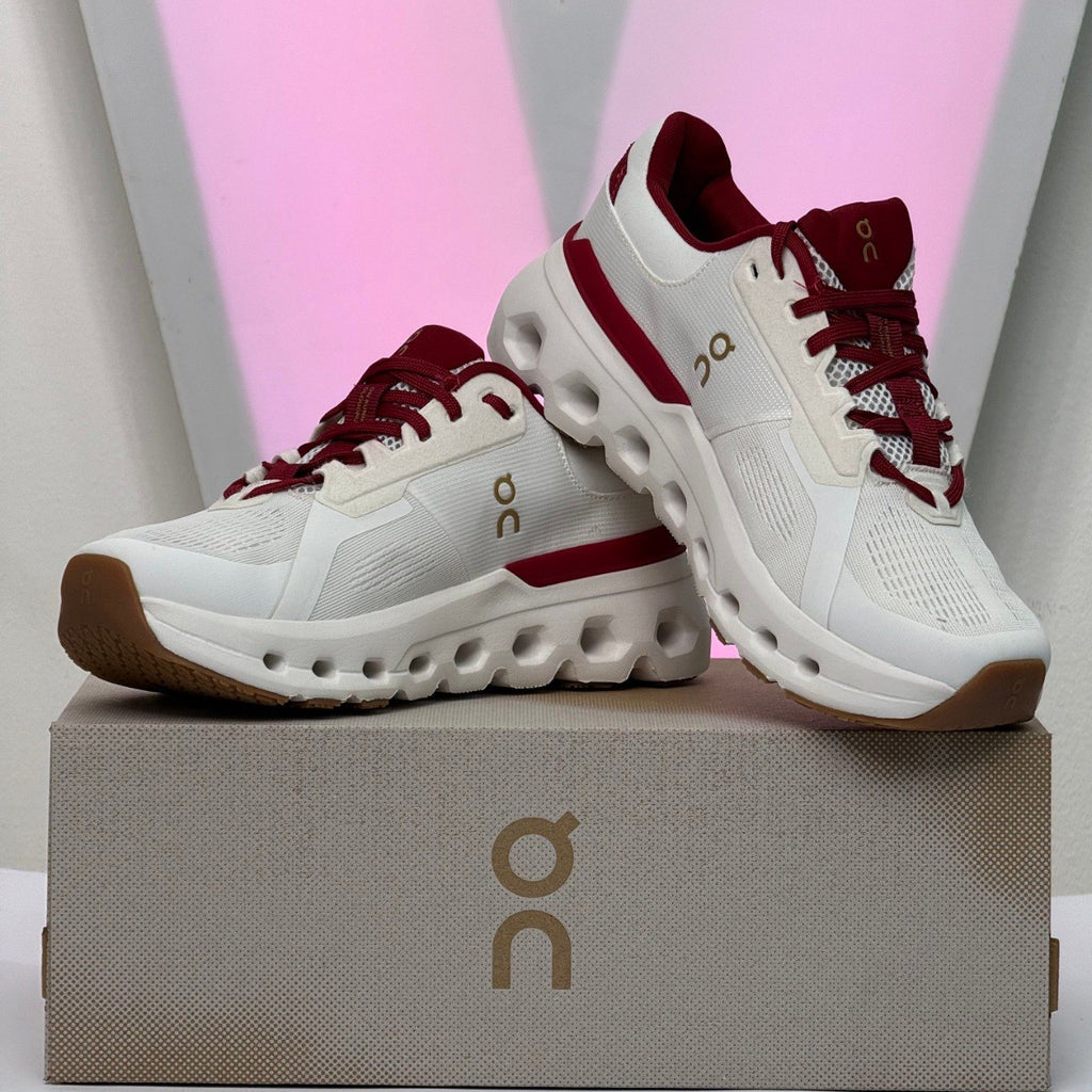 On Cloud Cloudrunner 2  "White Red"