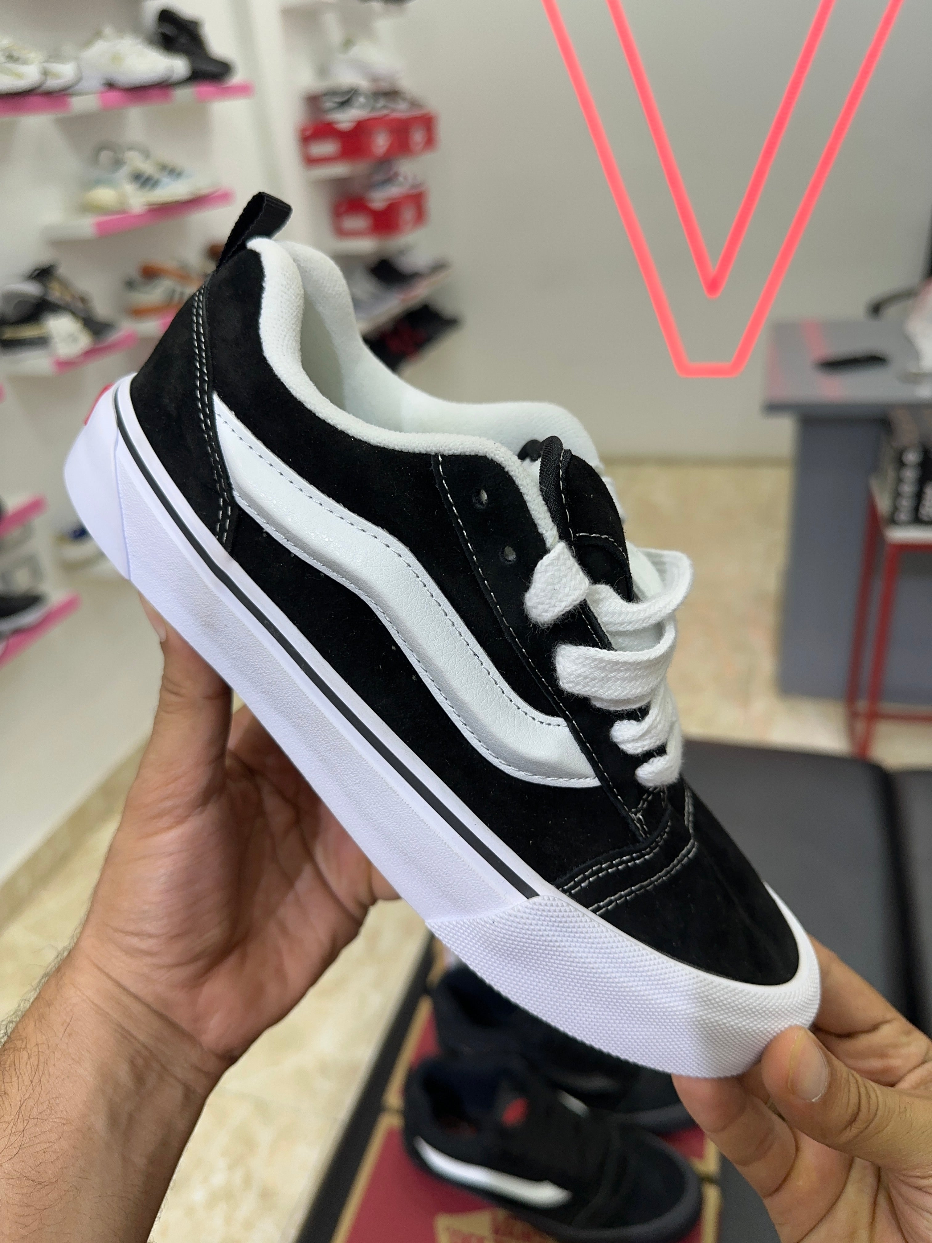Vans Knu school "White Black"