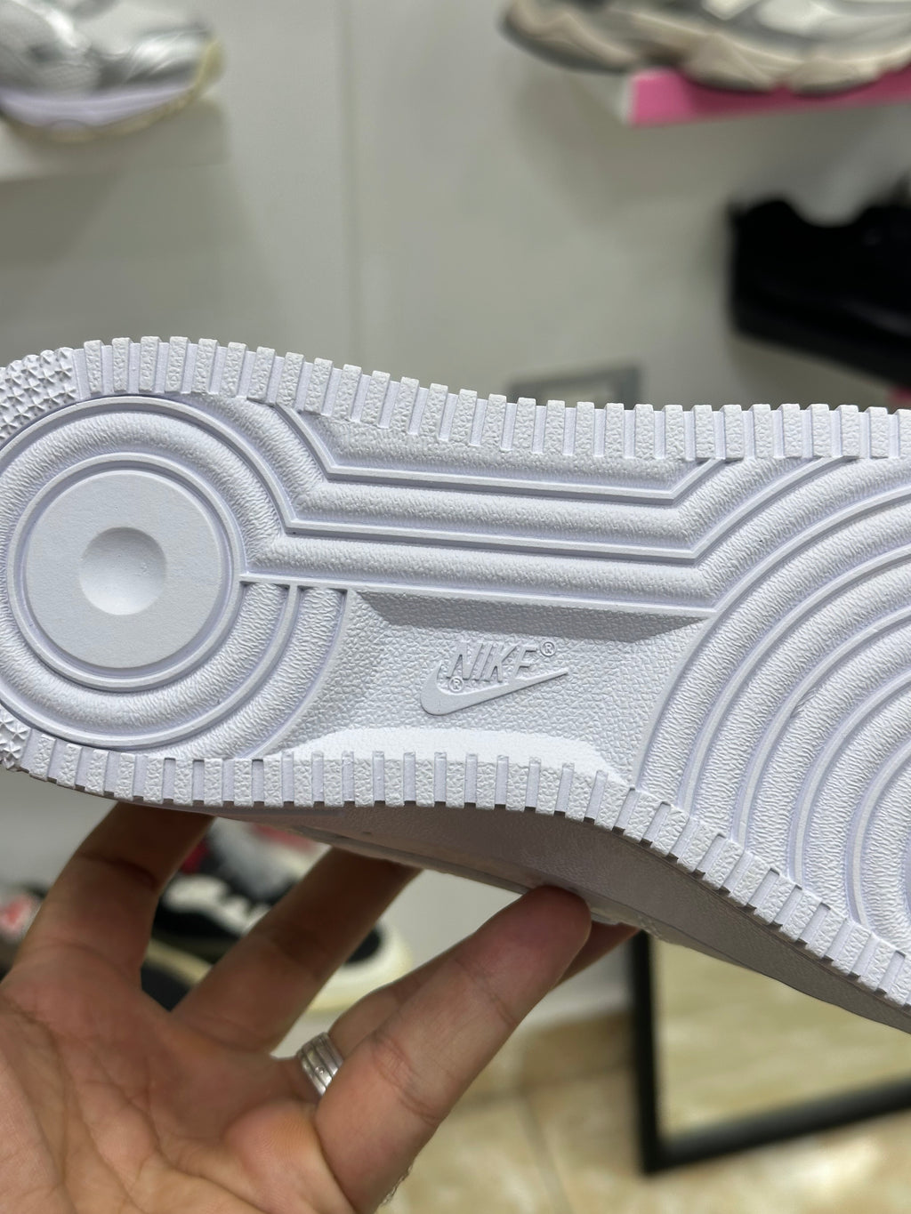 Nike Air Force 1 LOW Triple WHITE Kobe Bryant