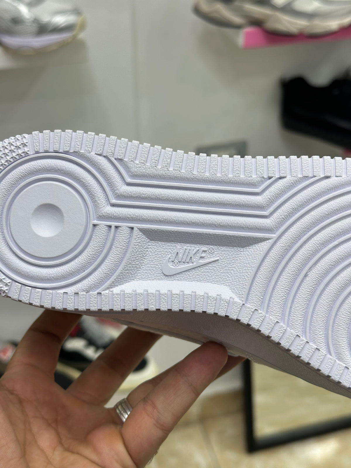 Nike Air Force 1 LOW Triple WHITE Kobe Bryant