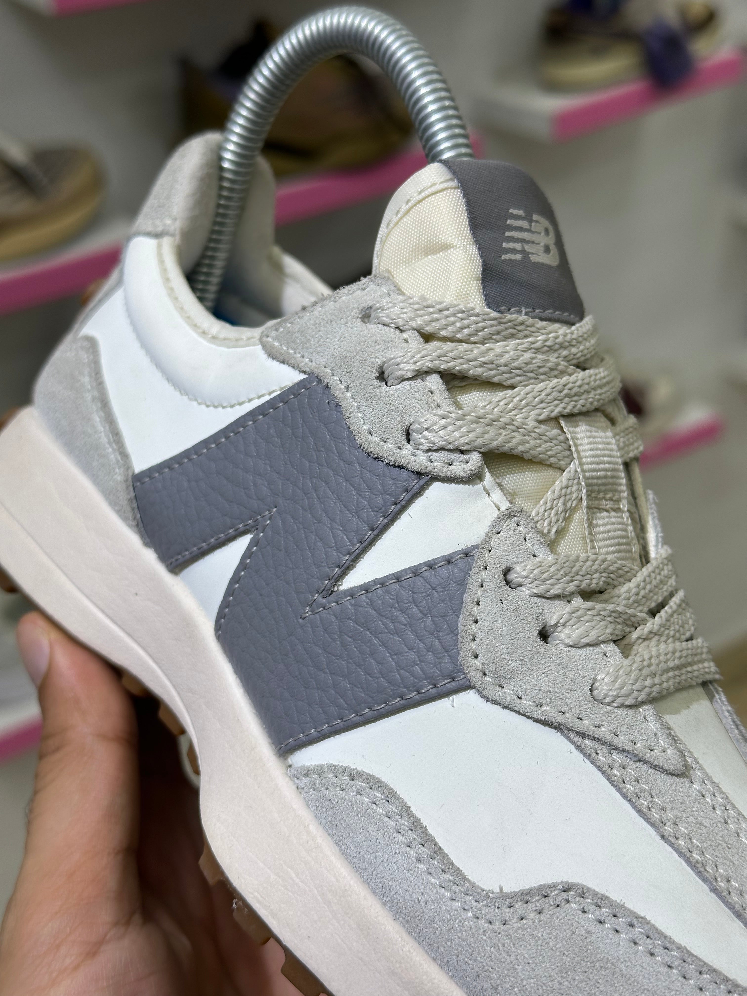 NewBalance 327 “Grey”