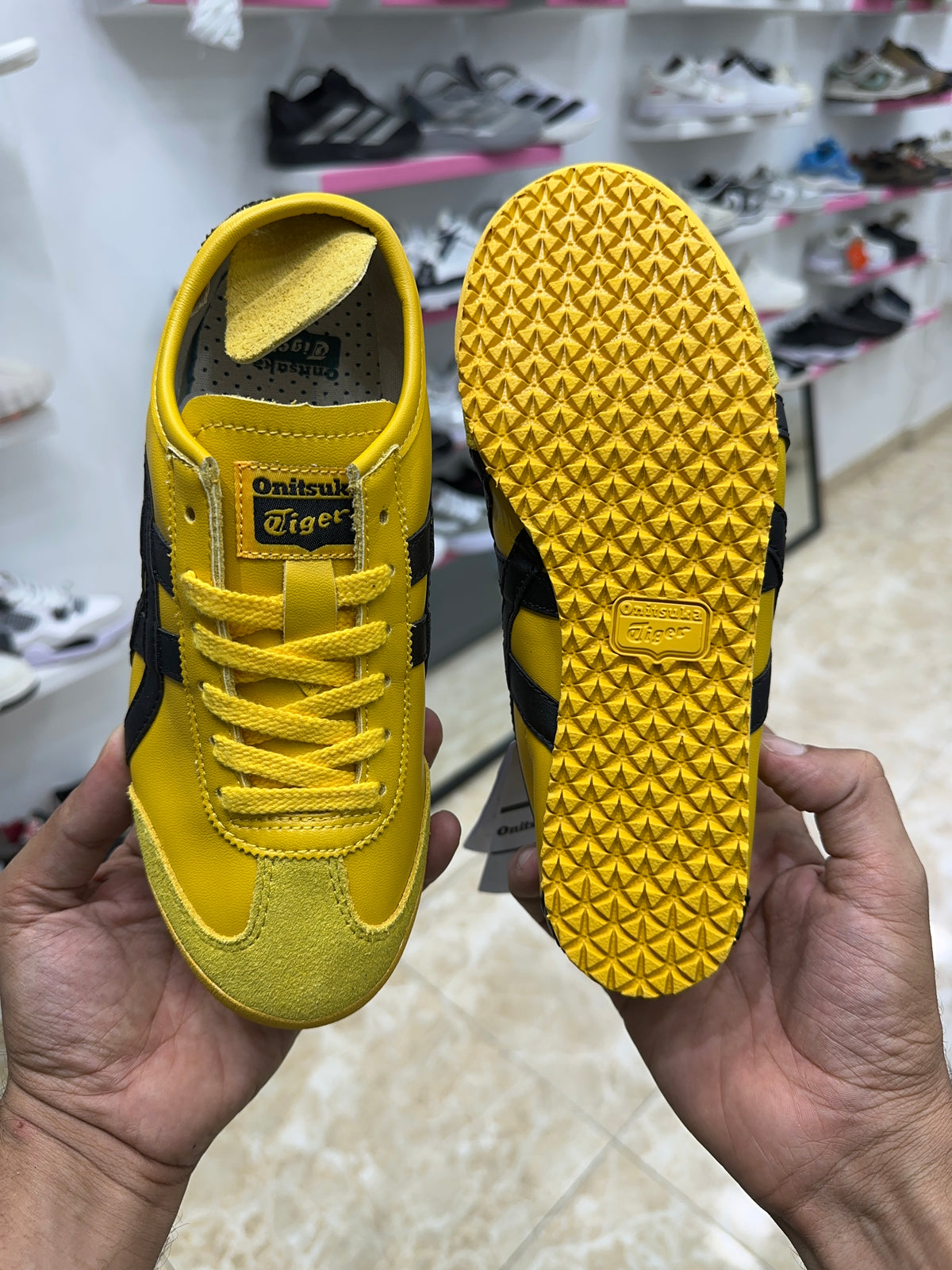 Onitsuka Tiger Mexico 66 Kill Bill