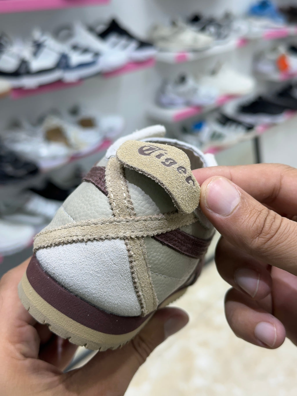 Onitsuka Tiger Mexico 66 SD Vintage Putty Dark Brown