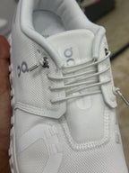 On Running Cloud 6 All White
