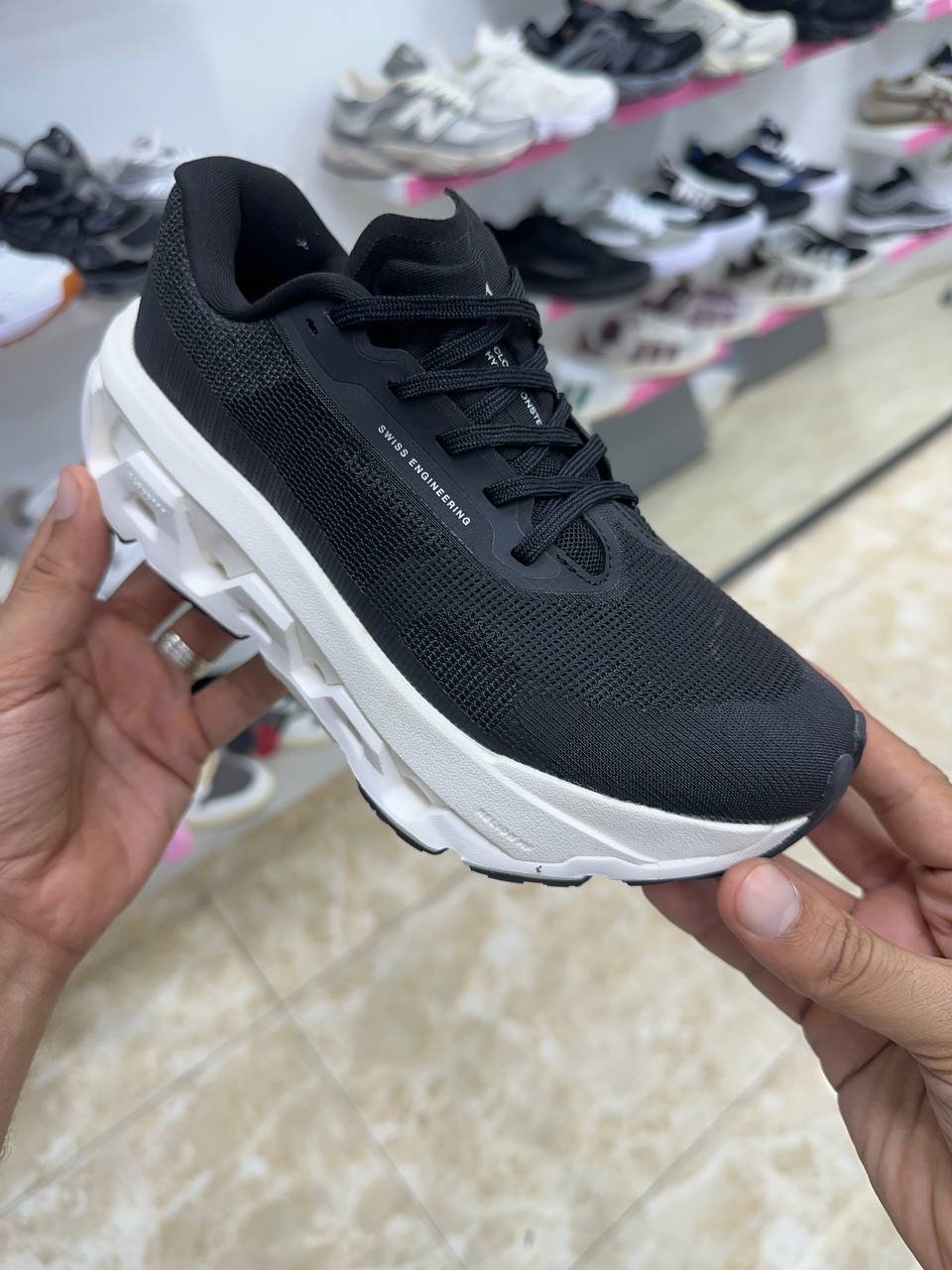 On Running On Cloudmonster 3 Hyper black ivory gray WHITE