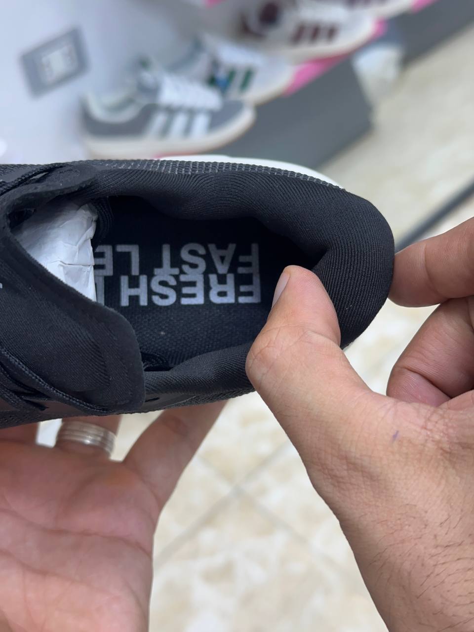 On Running On Cloudmonster 3 Hyper black ivory gray WHITE