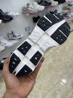 On Running On Cloudmonster 3 Hyper black ivory gray WHITE
