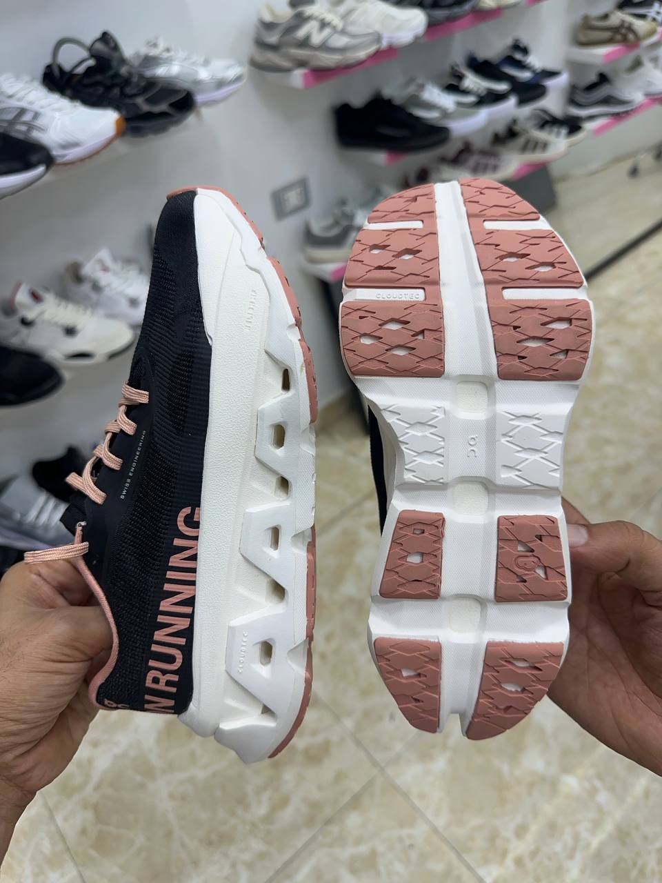 On Running On Cloudmonster 3 Hyper black ivory white moave pink assents