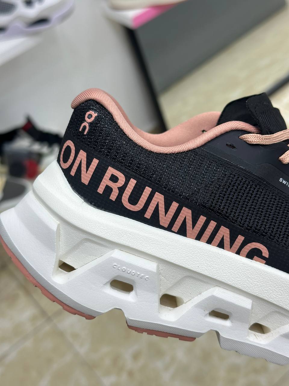 On Running On Cloudmonster 3 Hyper black ivory white moave pink assents
