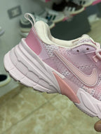 Nike V2K Run Pink Foam white