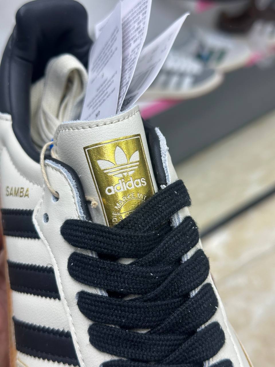 Adidas Samba  cream white sand strata