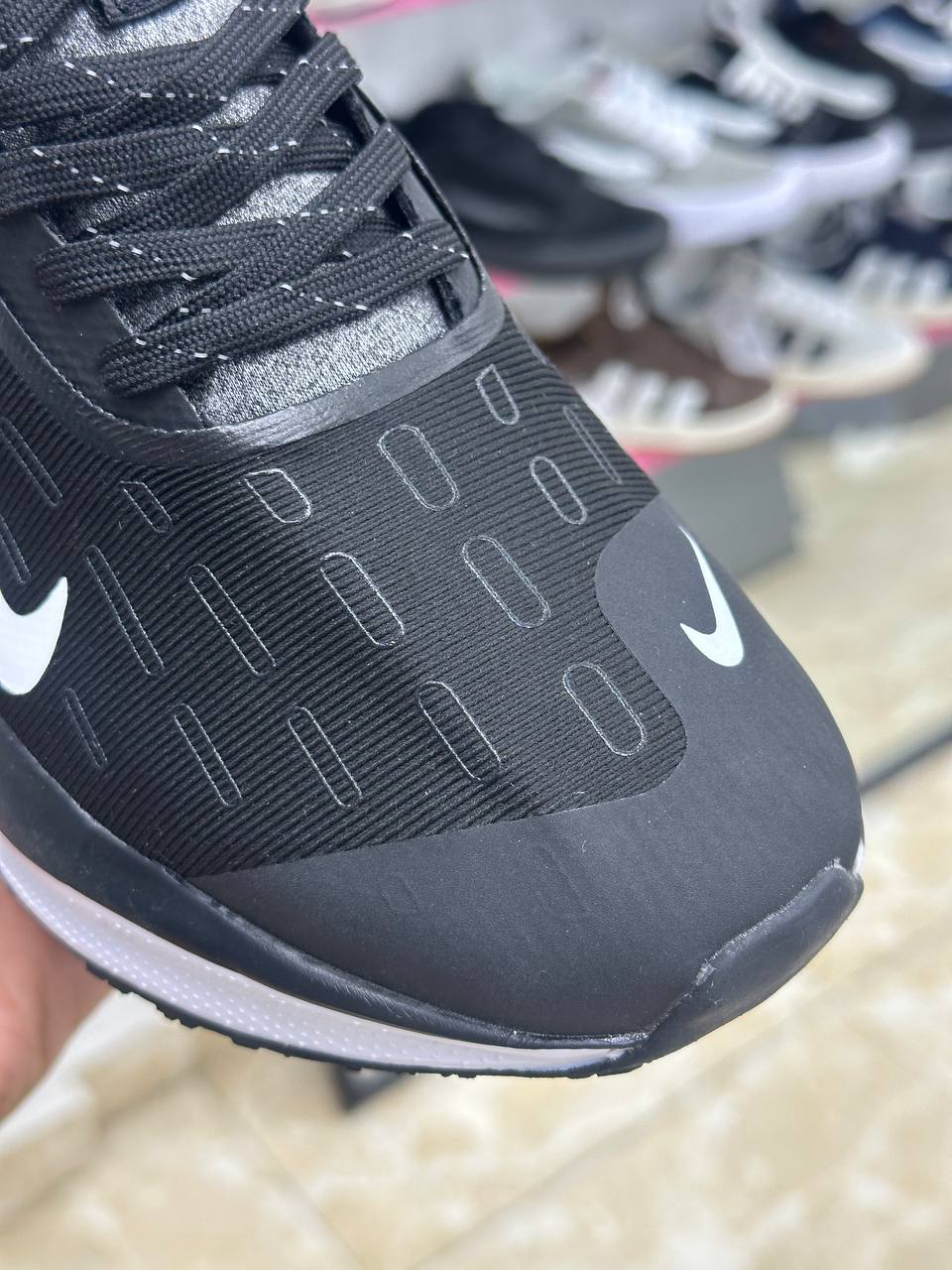 Nike ReactX Infinity Run 4 GORE-TEX black white