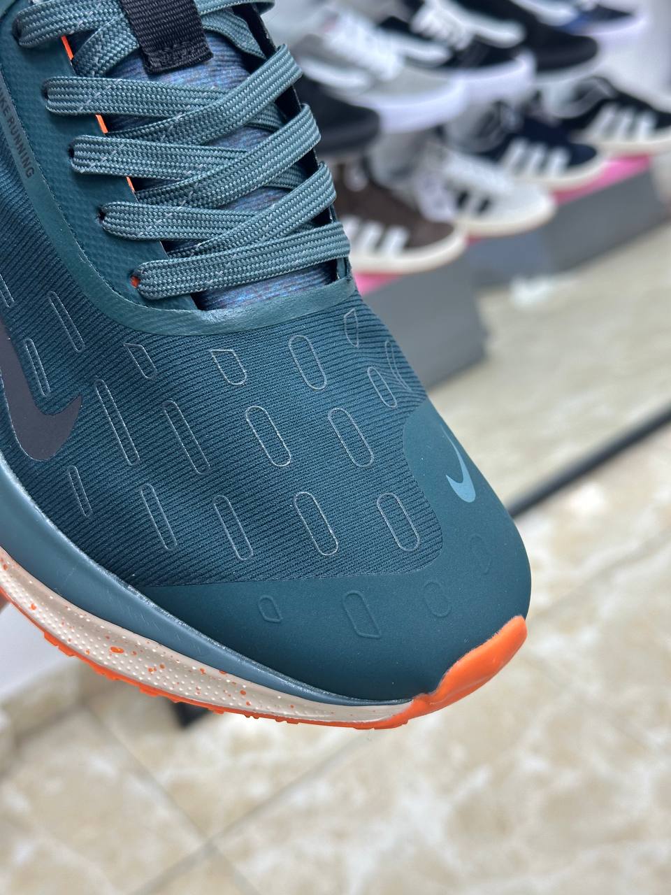 Nike ReactX Infinity Run 4 GORE-TEX Deep Jungle Total Orange