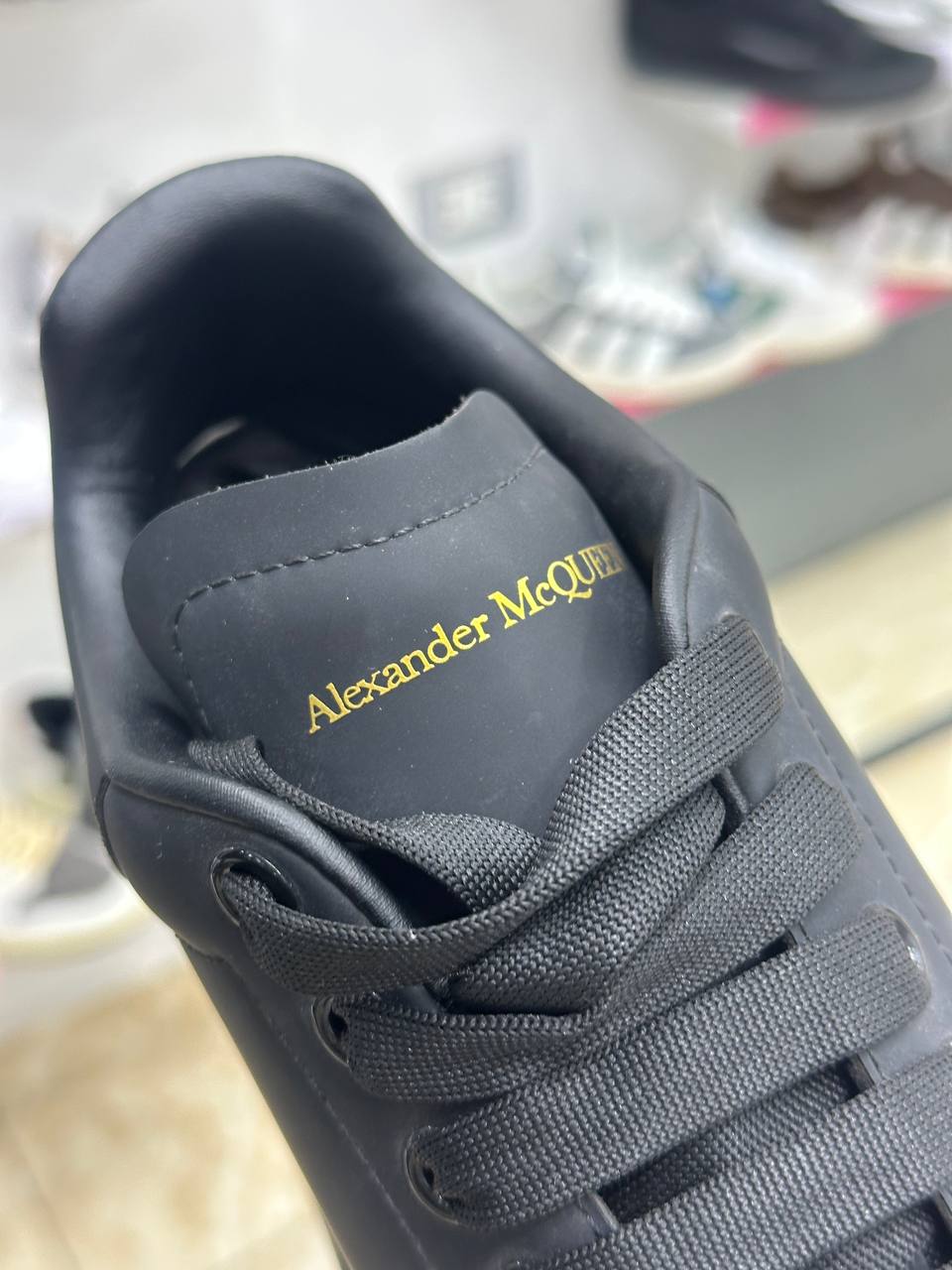 Alexsander Maqueen "Black".     🦝Am5