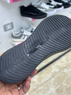 Adidas HYPERBOOST EDGE Running BLACK white Accents