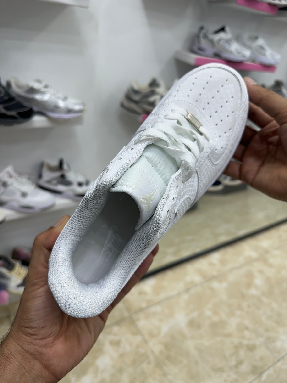 Nike Air Force 1 LOW Triple WHITE Kobe Bryant