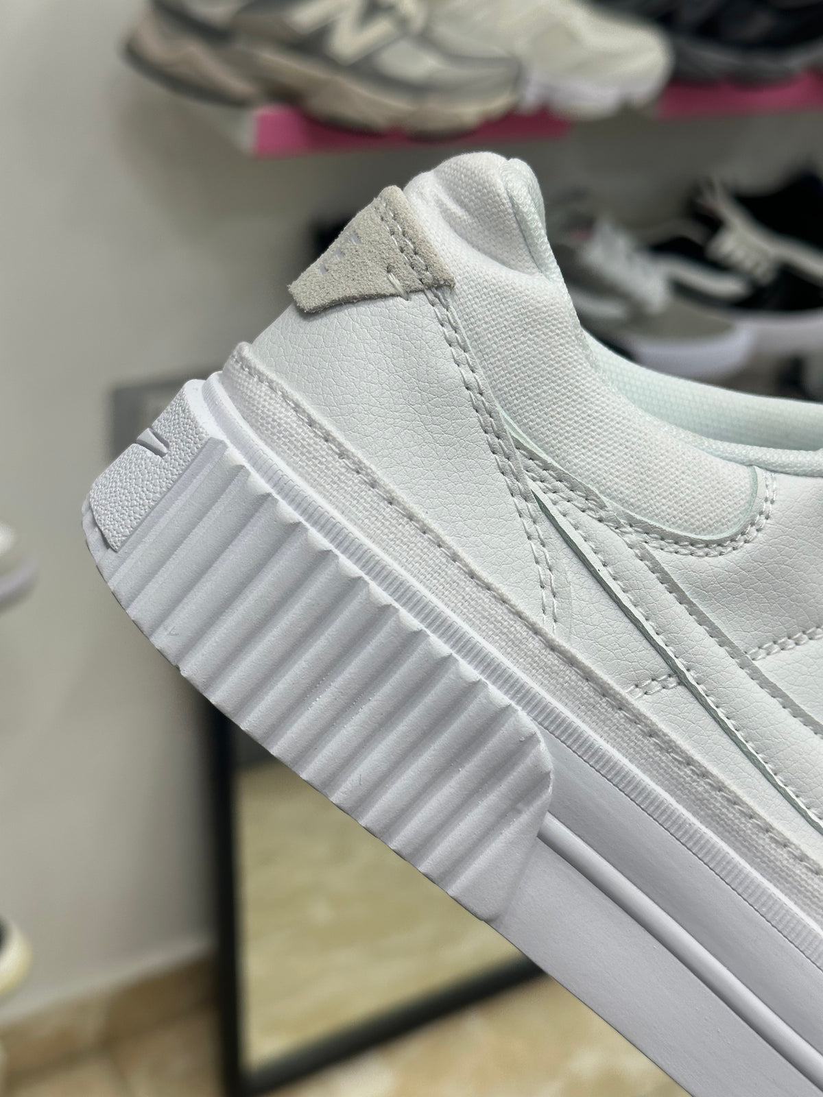 Nike Court Legacy Lift Triple White