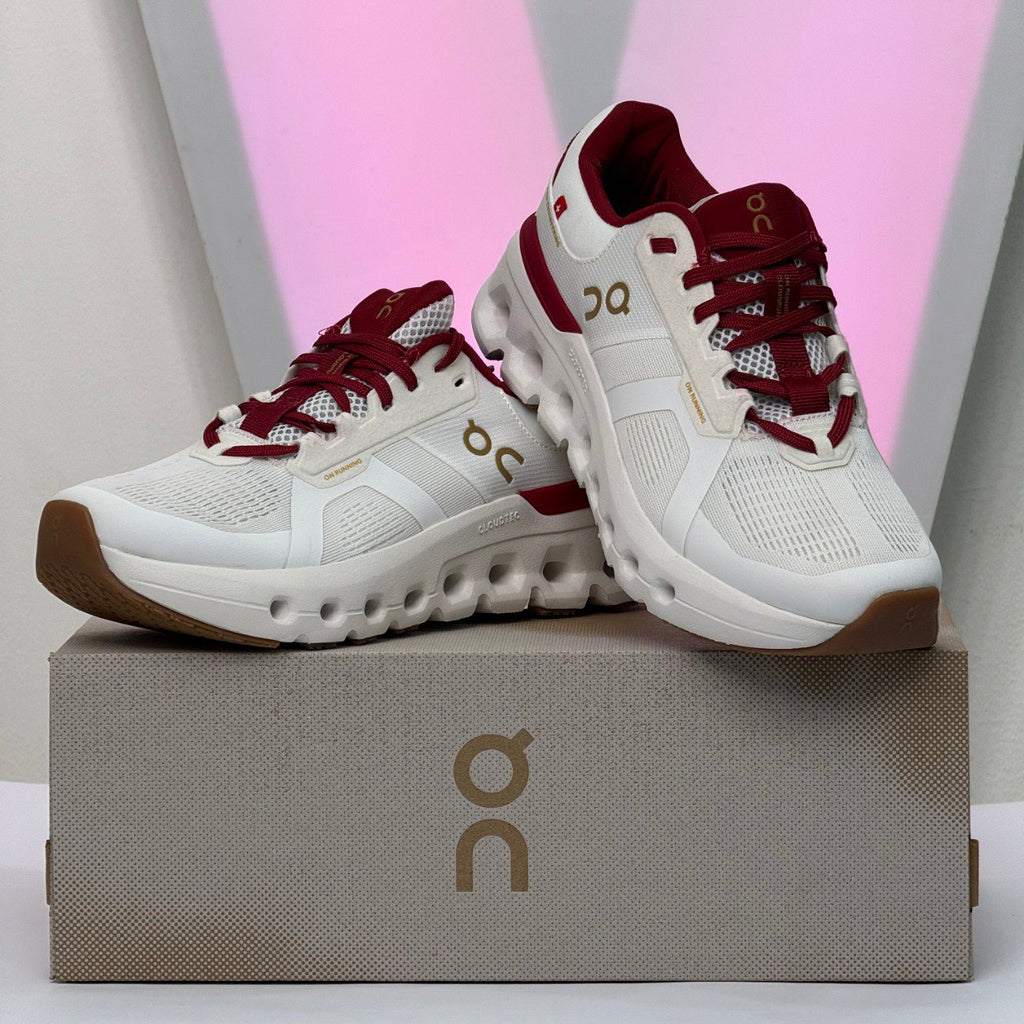 On Cloud Cloudrunner 2  "White Red"