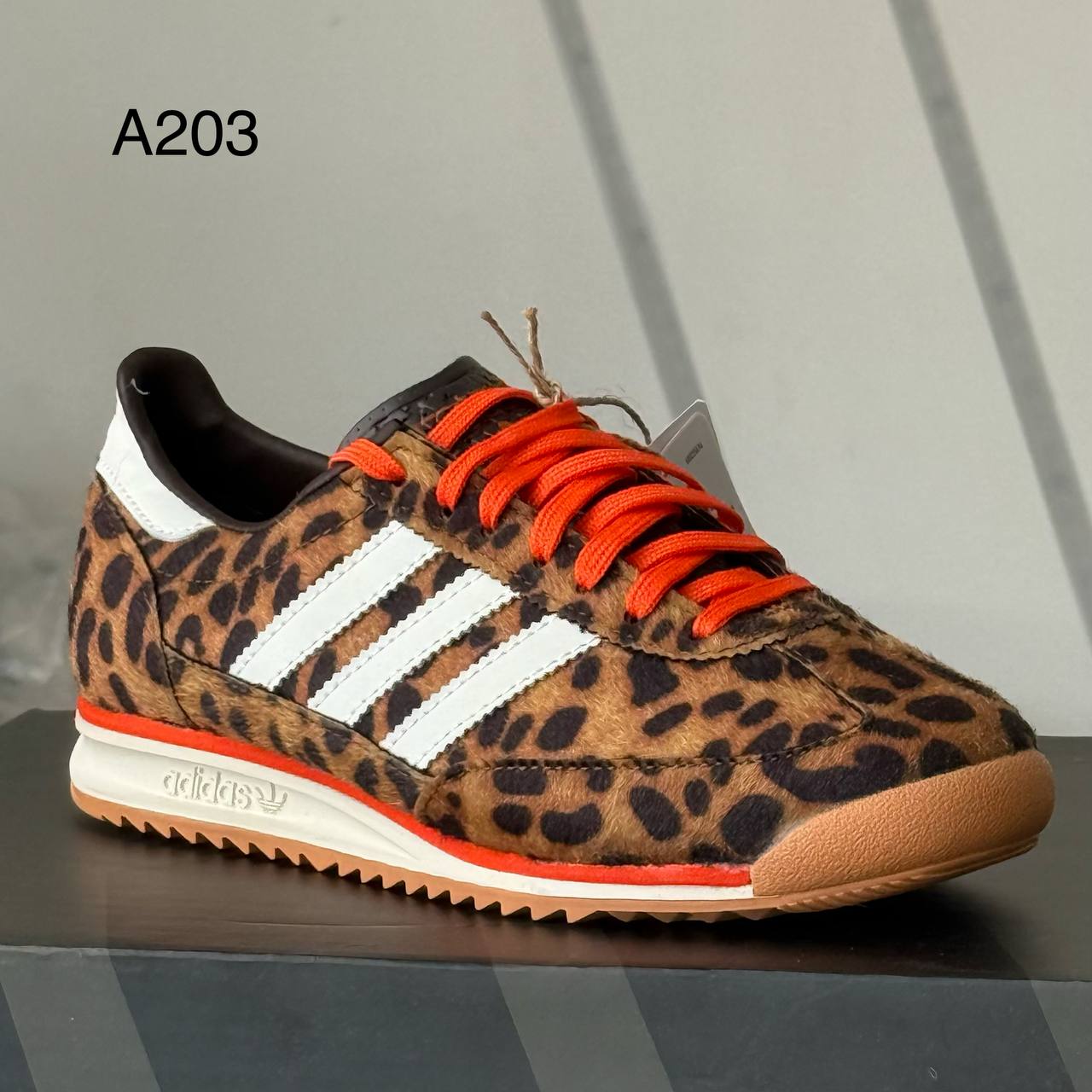 Adidas SL.72 "Tiger"