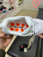 Nike Mind Sneakers "White"