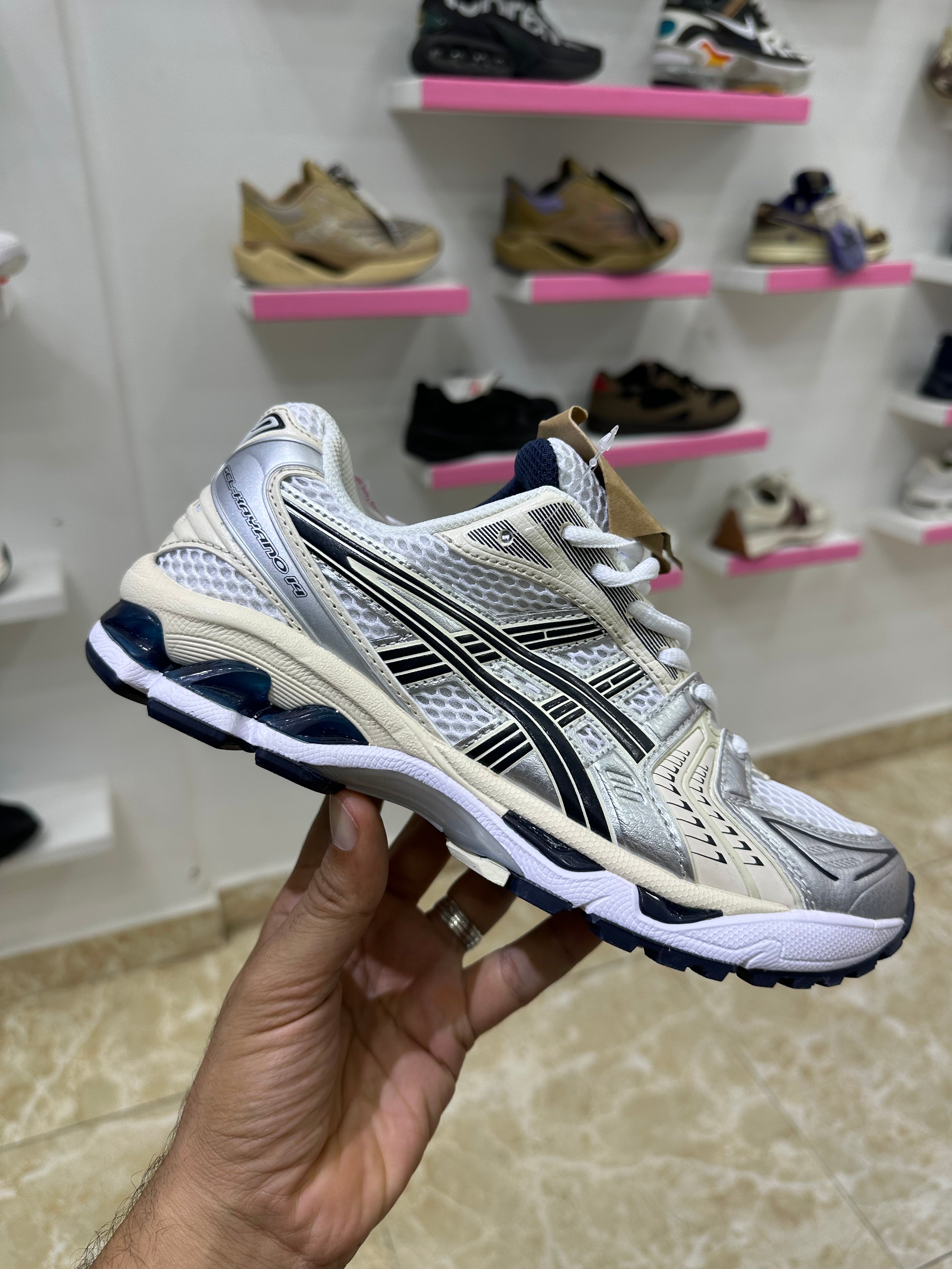 Asics Gel-Kayano "Silver Black"