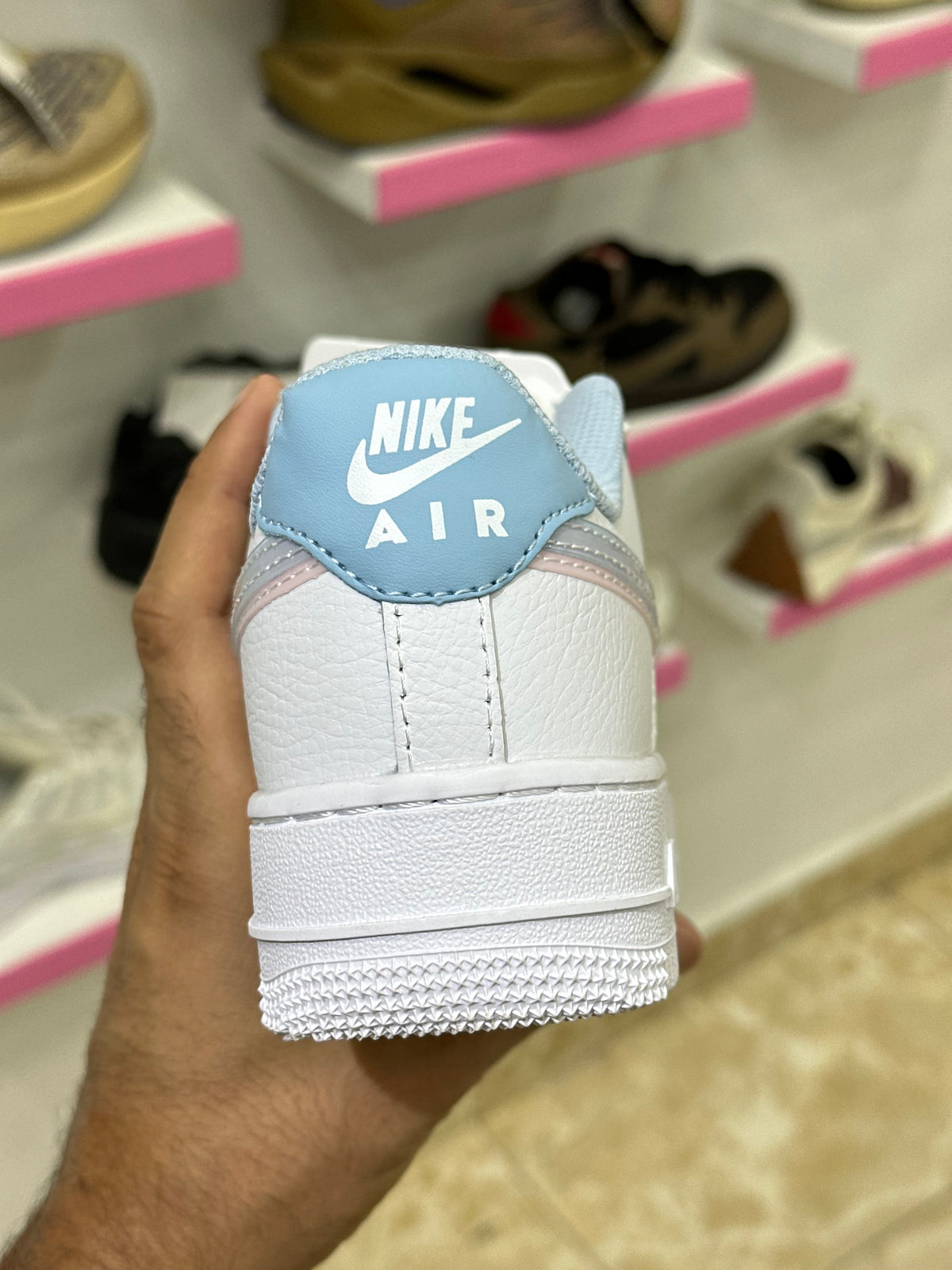 Air Force 1 low “Double Swoosh”