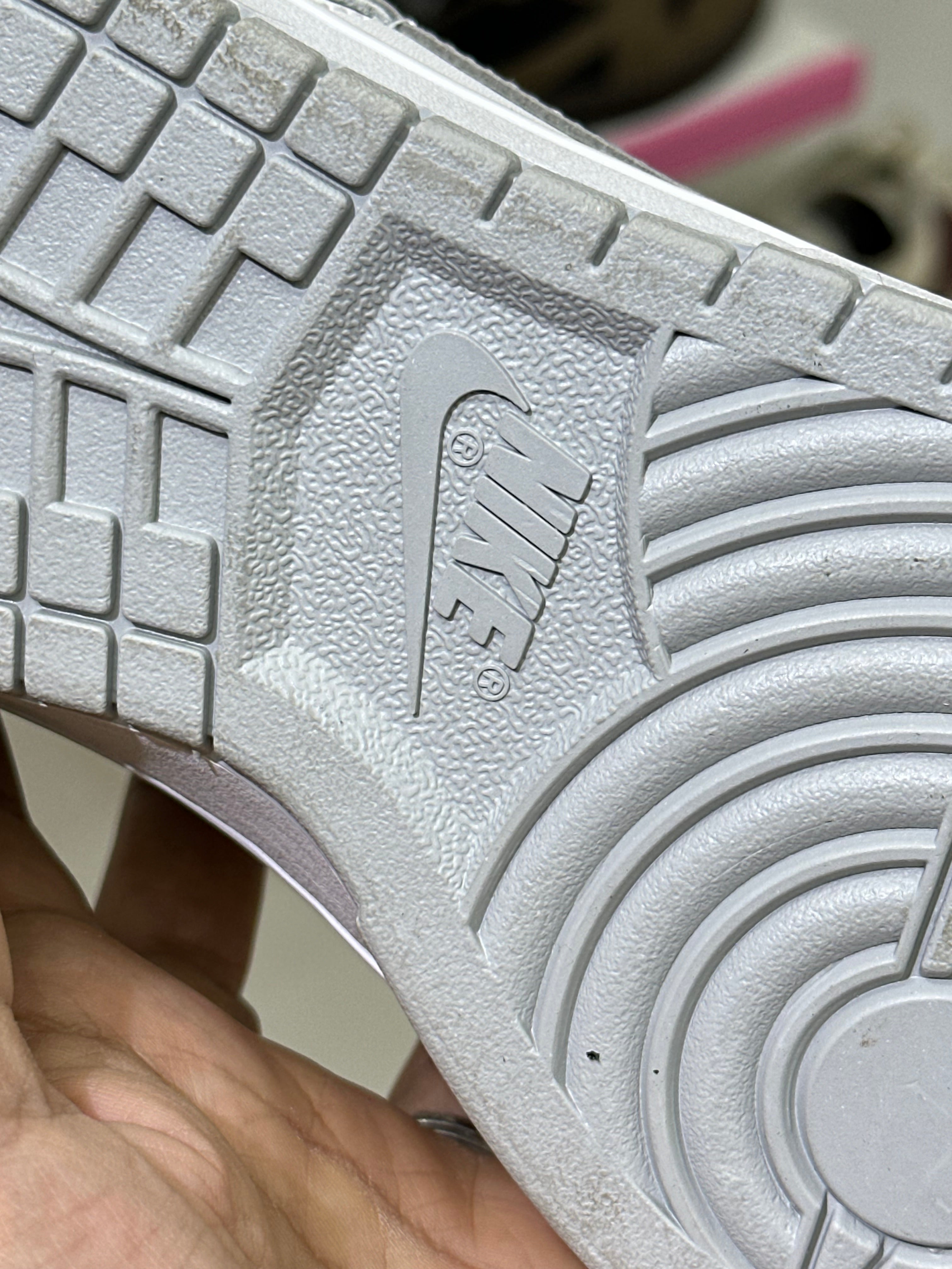 Nike SB “White & grey"