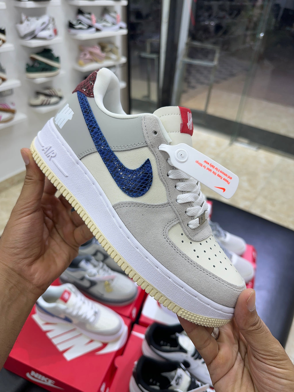Nike Air Force 1 low “Undefeated” Blue Swoosh