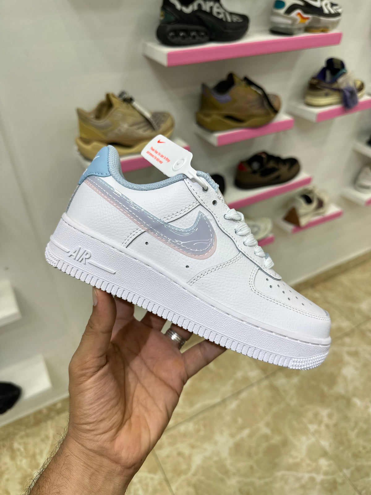 Air Force 1 low “Double Swoosh”