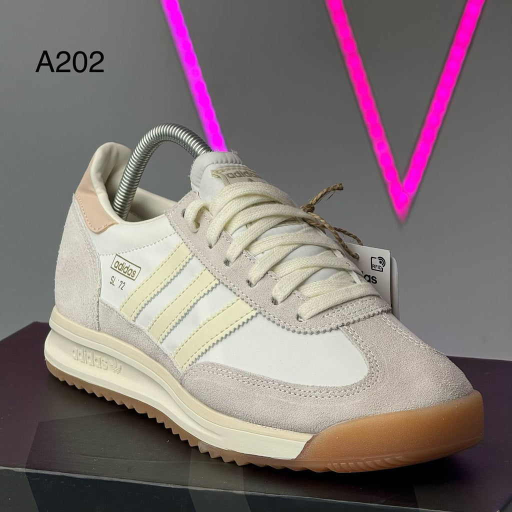 Adidas SL.72 "Biege"