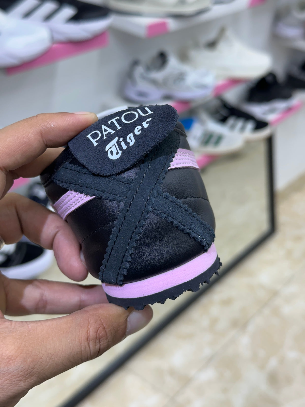 Onitsuka Tiger Mexico 66 Black Pink