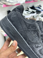 Nike Air Force 1 LOW Triple Black Kobe Bryant