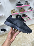 NewBalance 327 “Full Black”