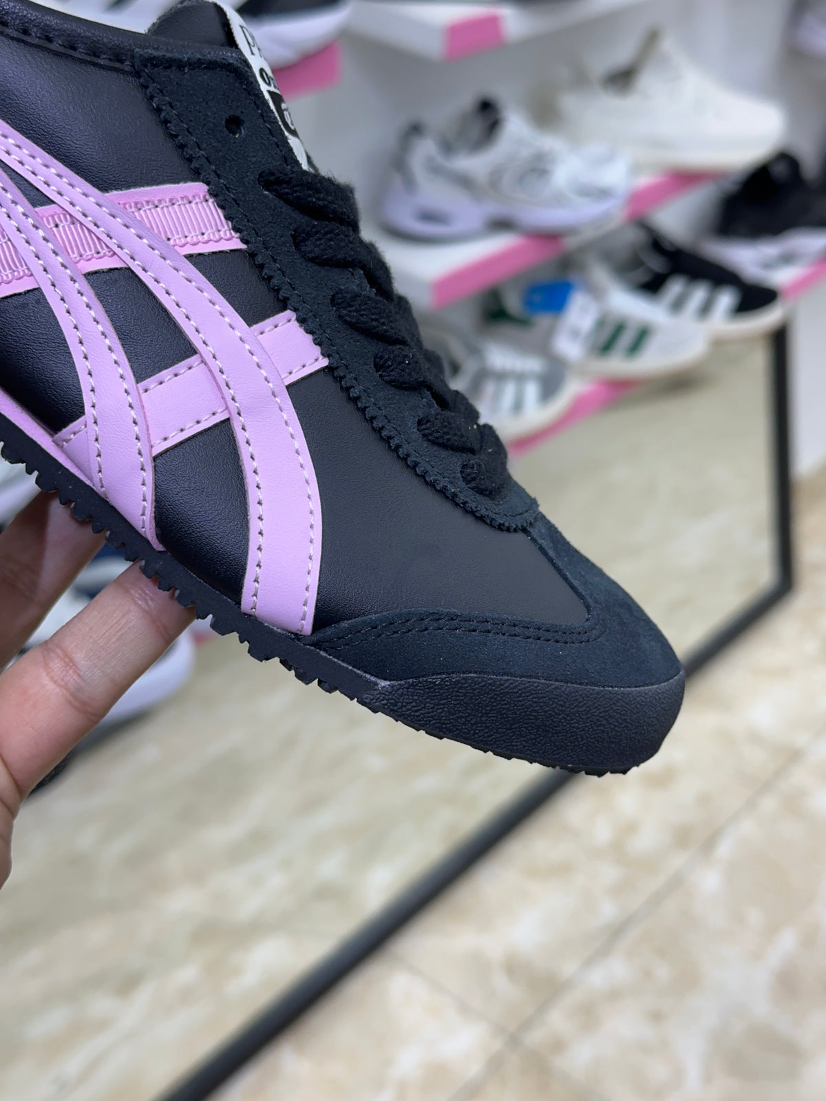 Onitsuka Tiger Mexico 66 Black Pink