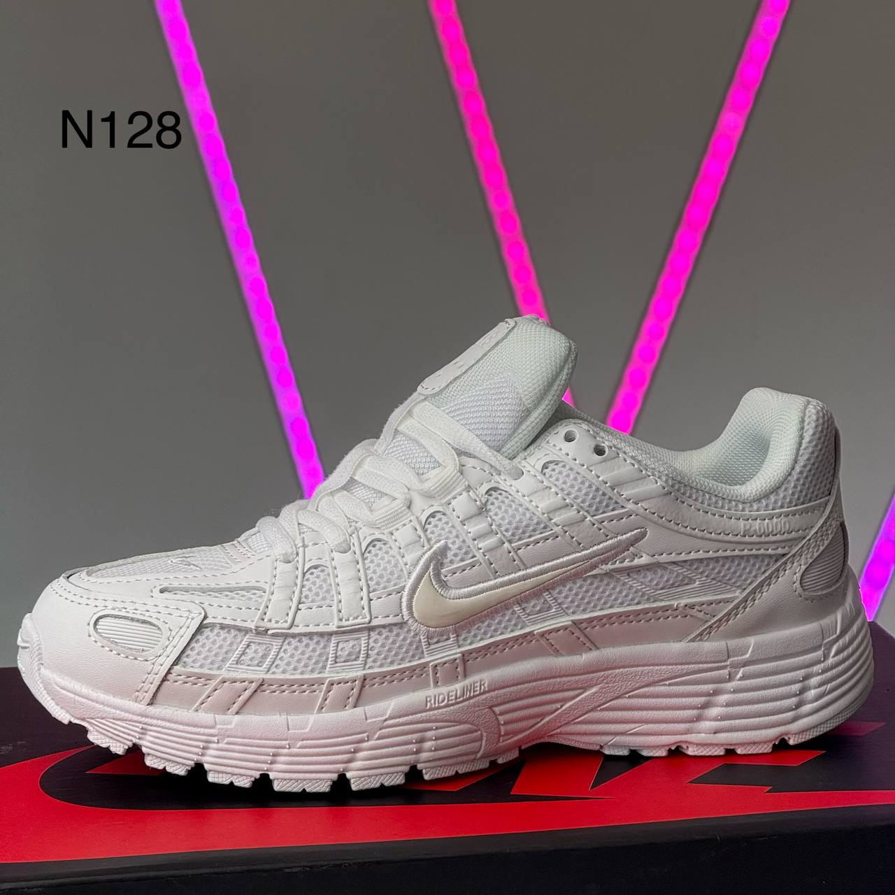 P 6000 "White"