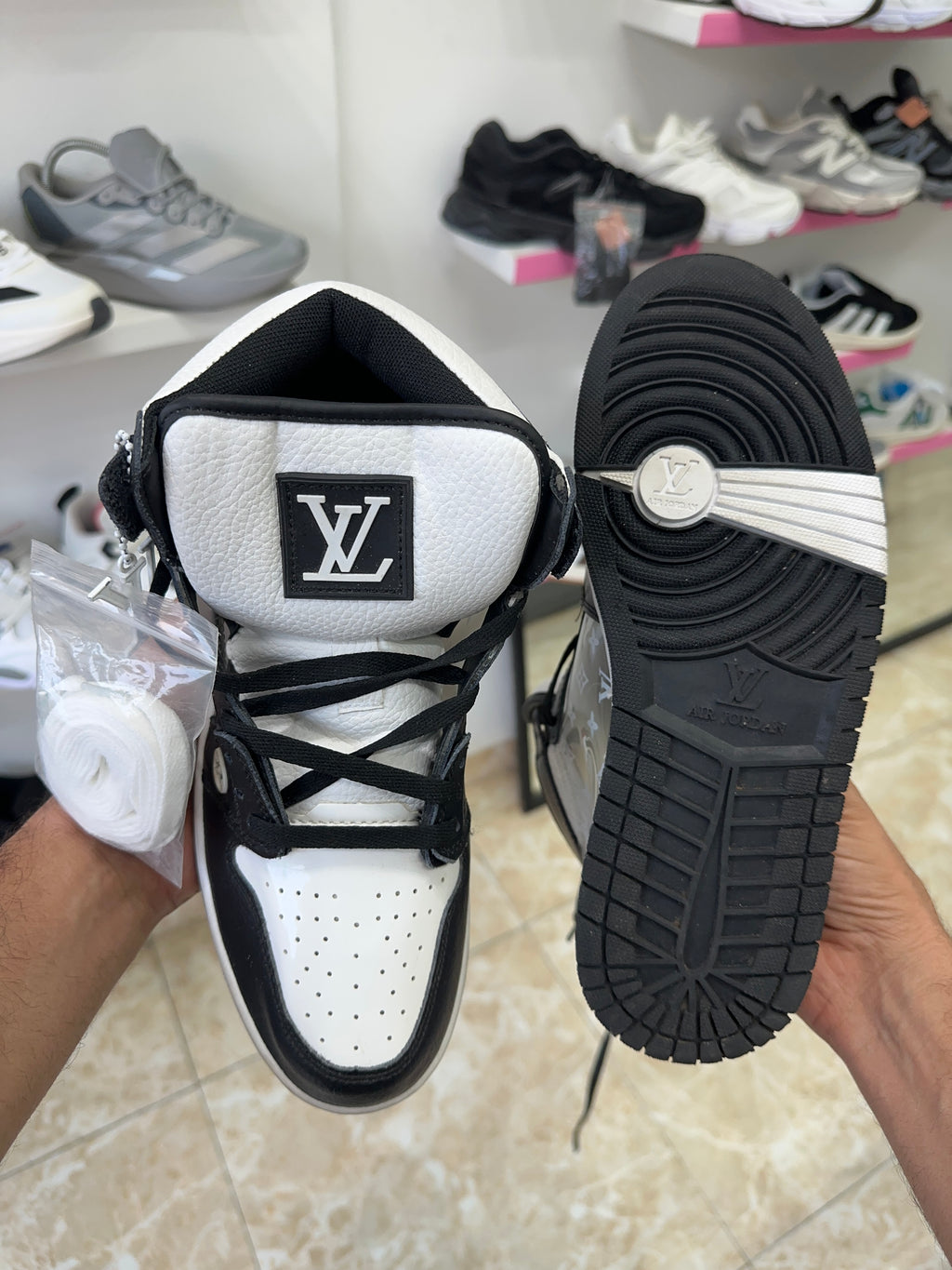 Jordan 1 Louis Vuitton