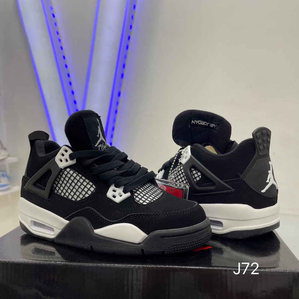 Jordan 4 “White Thunder"