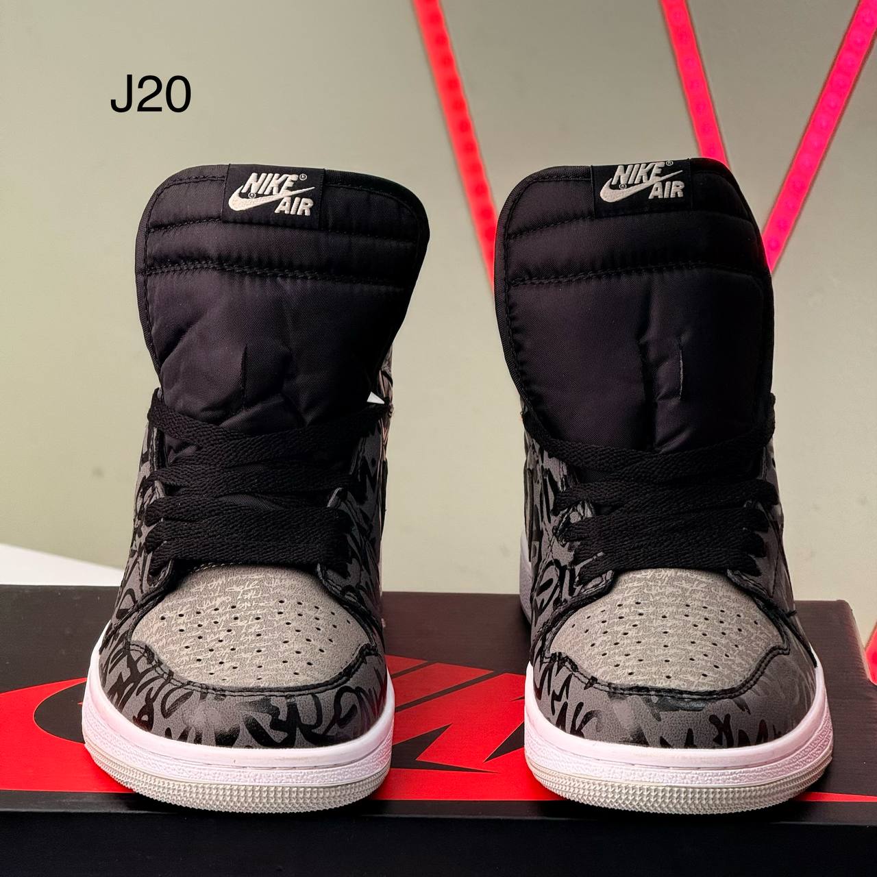 Jordan 1 "Grey X"