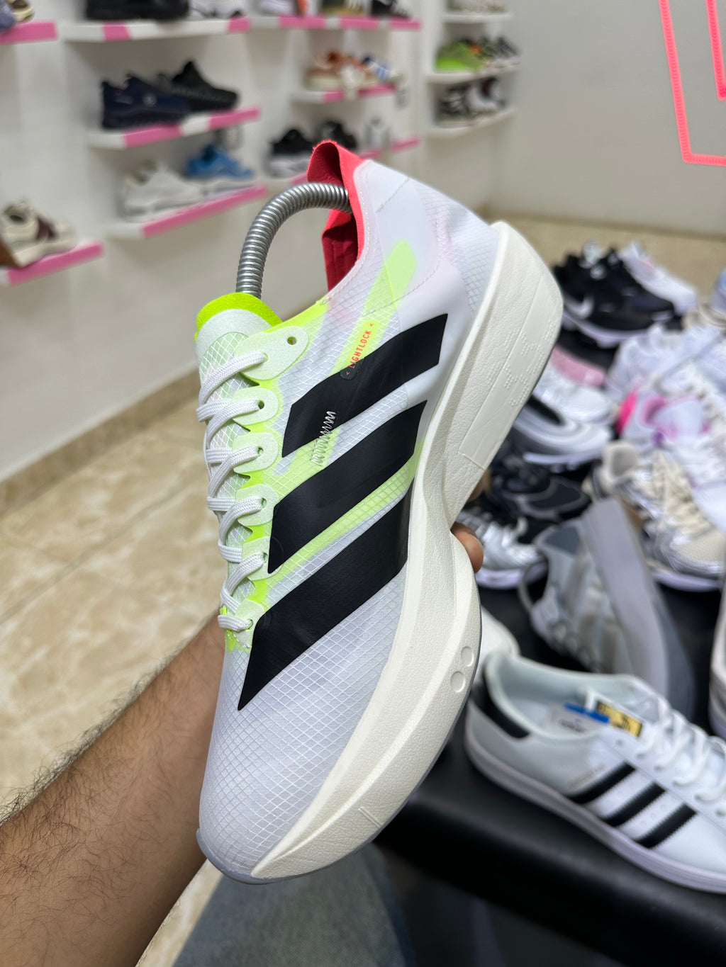 Adidas Adizero Takumi “White Black”
