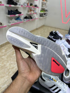 Adidas Adizero Takumi “White Black”